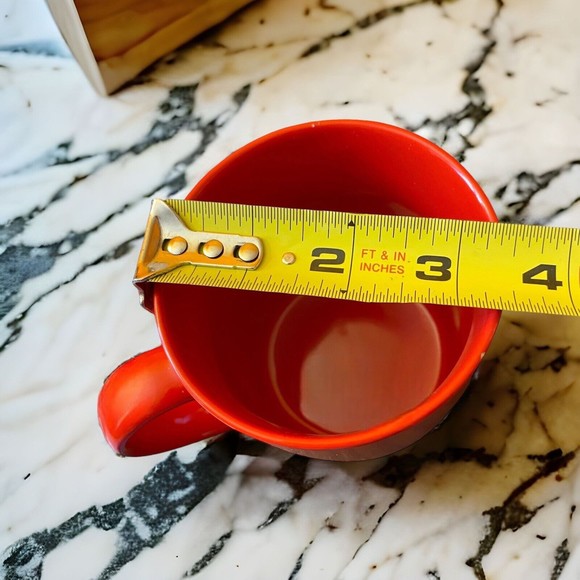 Starbucks Coffee Mug Cup 2020 Red Classic Mermaid Green Logo 12 oz. - Picture 6 of 7